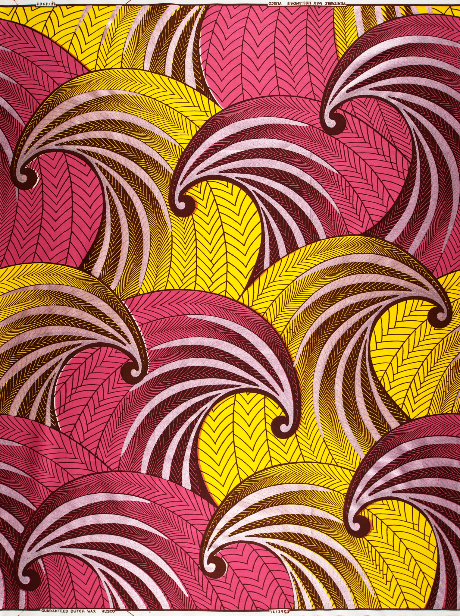 Wax Hollandais | VL03902.030 | Pastel Pink Embellished - Image 4