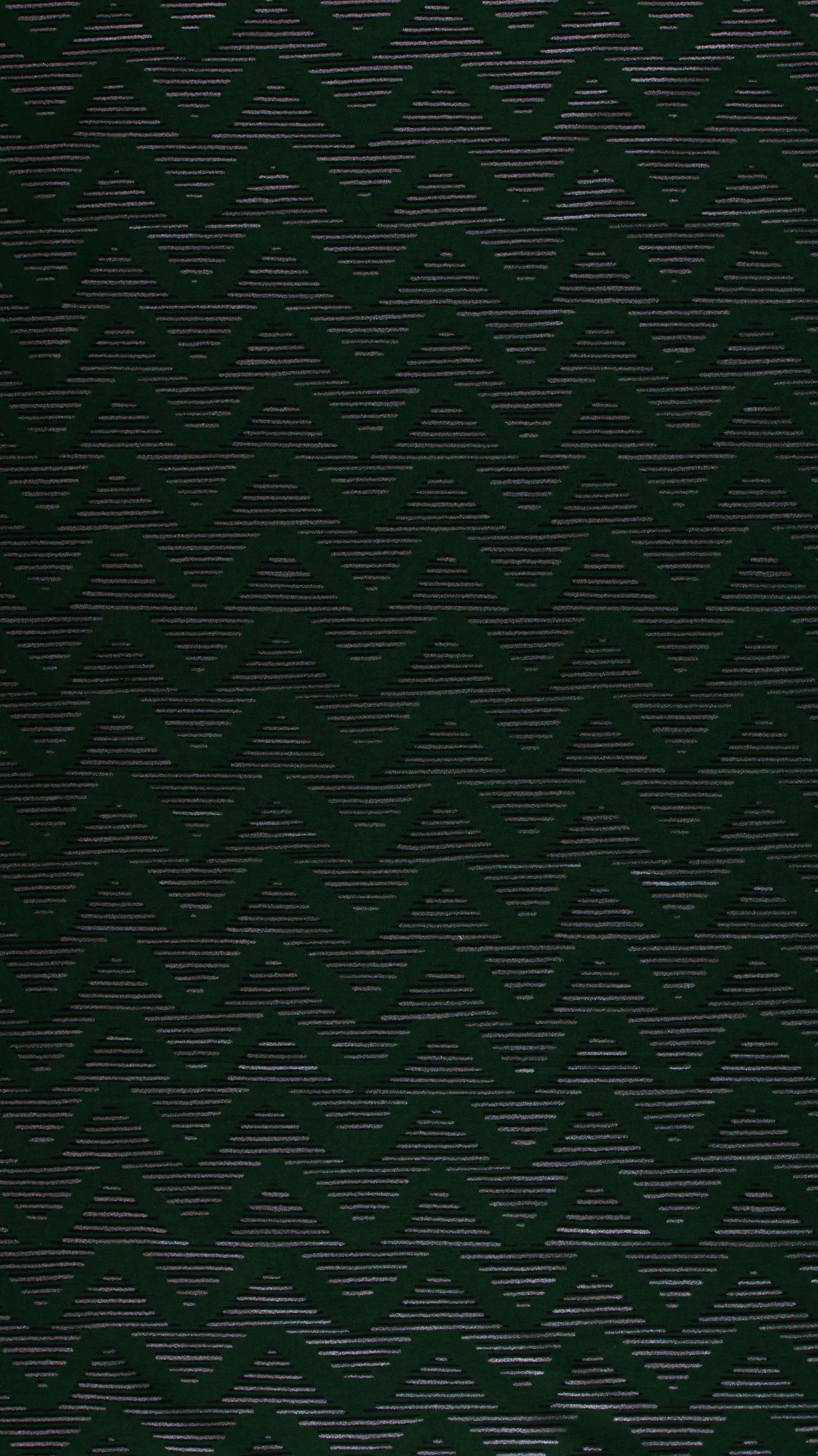 Sky Wax | VL50950.192 | Red-Green Pearl Embellished - Image 3