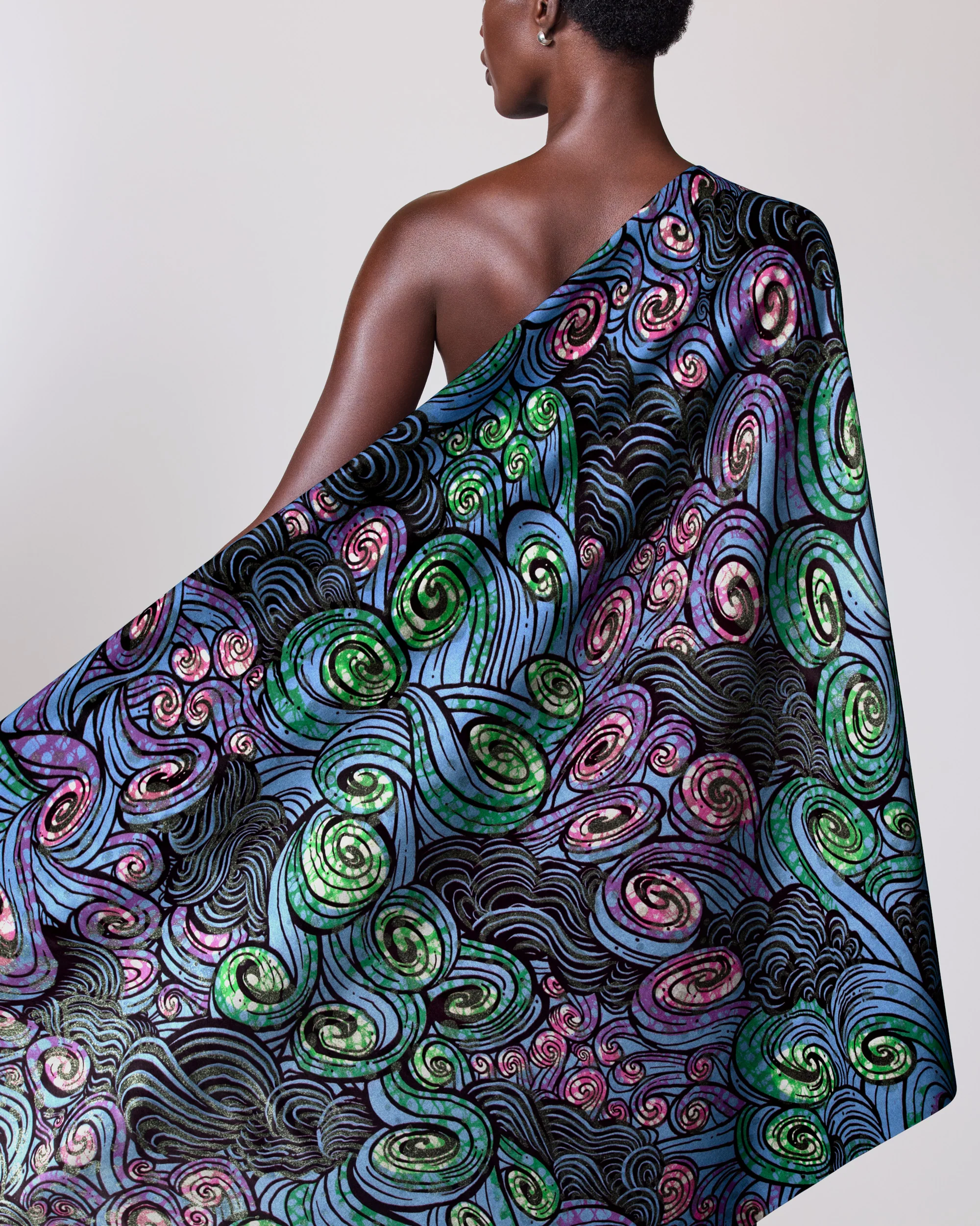 Grand Super-Wax | VLS2604.007 | Pale Green Shine Embellished - Image 2