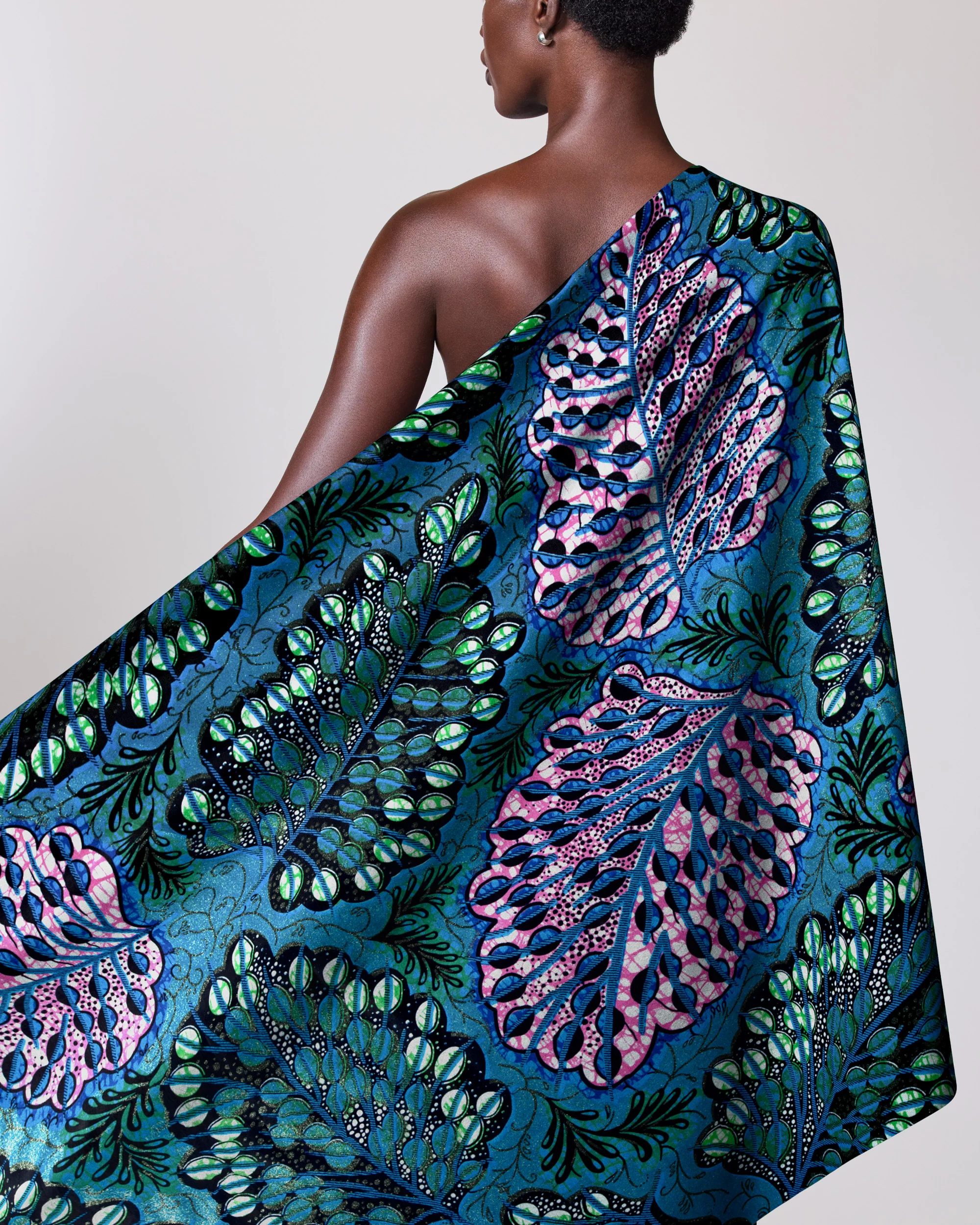 Grand Super-Wax | VLS2767.012 | Pale Green Shine Embellished - Image 2