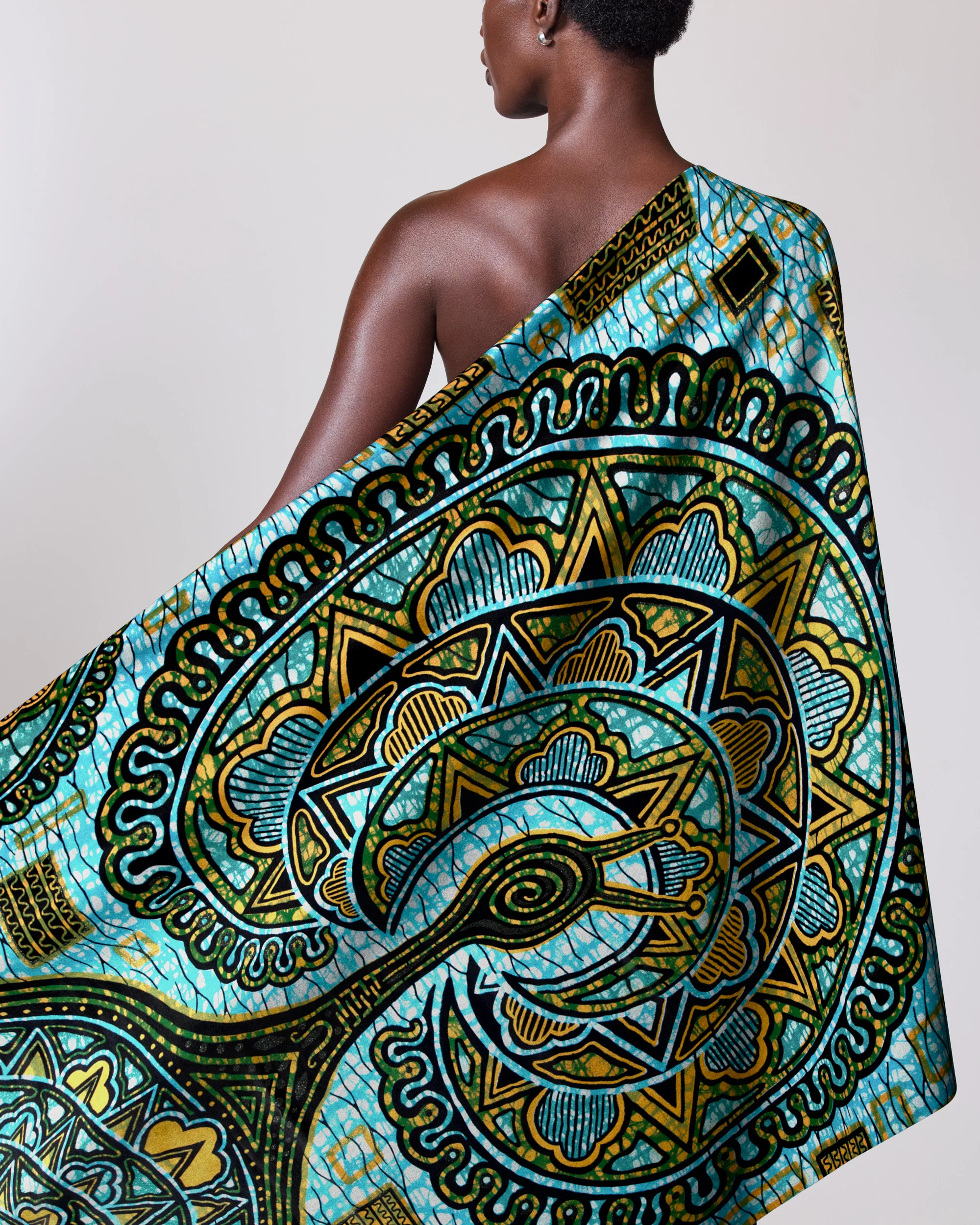Grand Super-Wax | VLS4941.006 | Pale Green Shine Embellished - Image 2