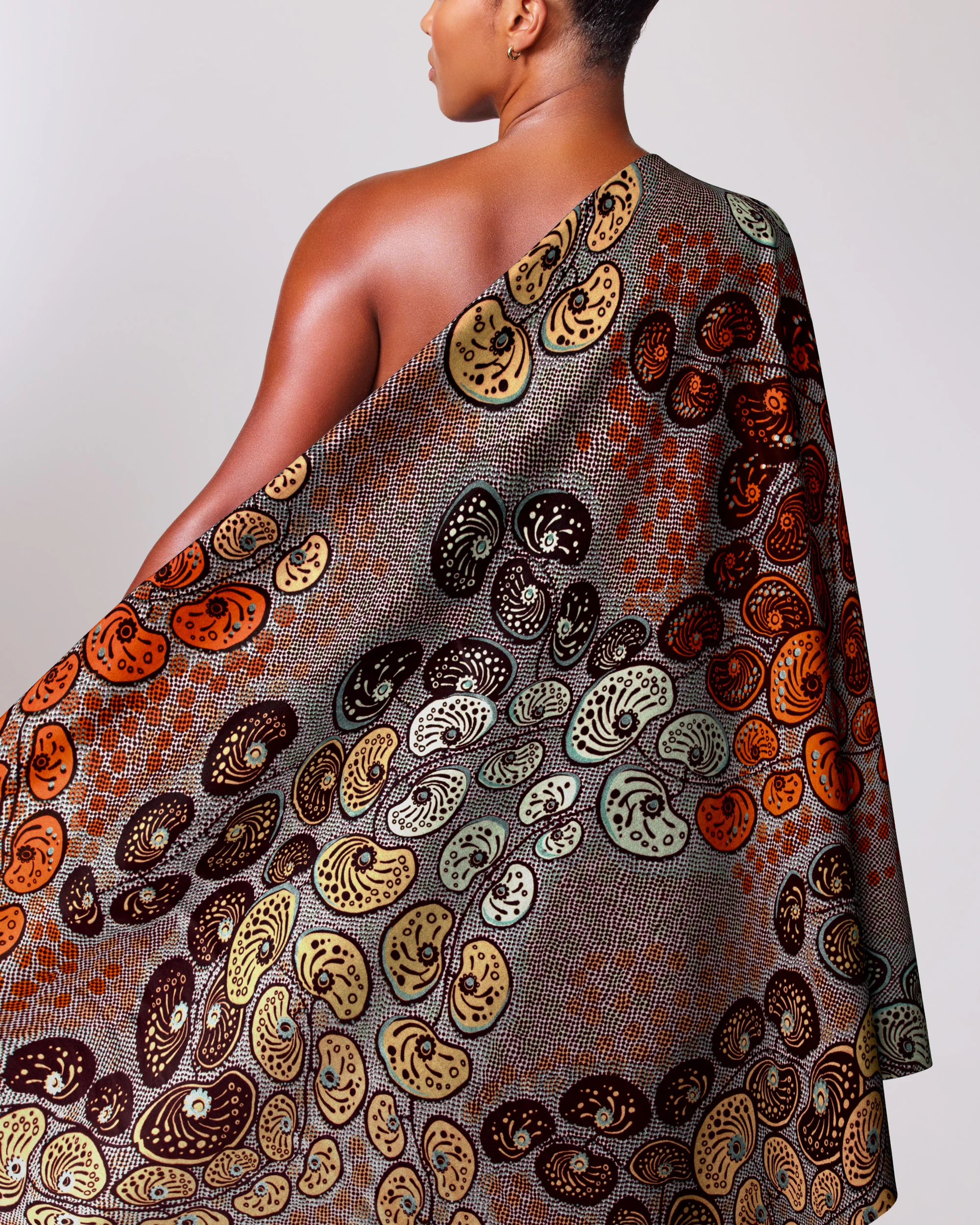 Satin Royal | VLW0501.004 | Pastel Green Embellished - Image 2